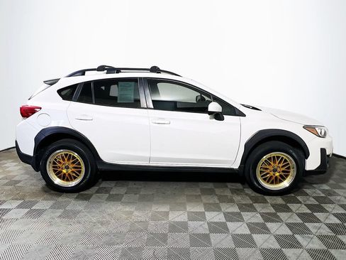 Used 2022 Subaru Crosstrek 2.0i Premium w/ Popular Package #2 AWD/4WD image 8