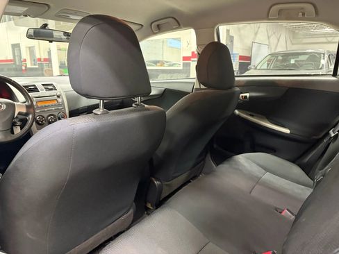 Used 2010 Toyota Corolla S FWD image 22