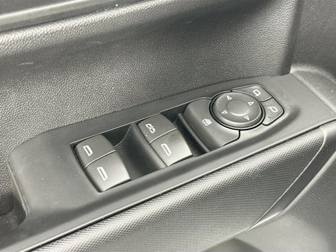 Used 2025 Chevrolet Silverado 1500 Custom RWD image 17