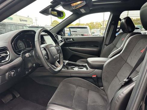 Used 2025 Dodge Durango GT AWD/4WD image 10