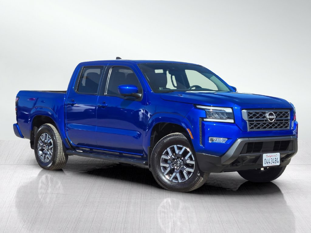 Used 2024 Nissan Frontier SL w/ Technology Package AWD/4WD image 2