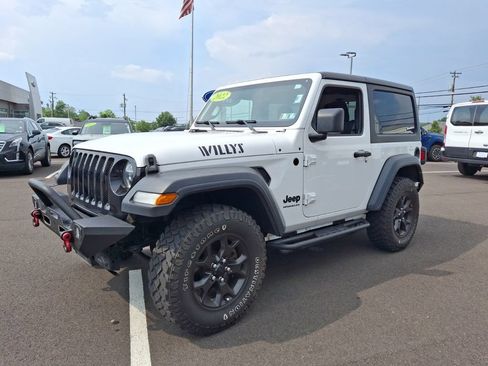 Used 2022 Jeep Wrangler Sport AWD/4WD image 6