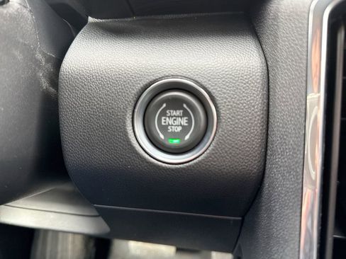 New 2026 GMC Acadia Elevation w/ Black Edition AWD/4WD image 17