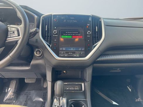 Certified 2023 Subaru Ascent Premium w/ Convenience Package image 11