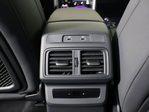 Used 2025 Audi Q5 Premium Plus w/ Premium Plus image 25