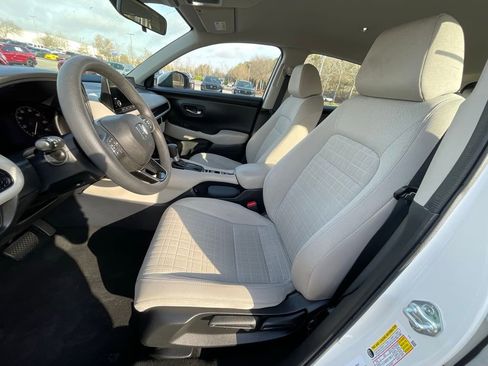 Certified 2024 Honda HR-V LX image 26