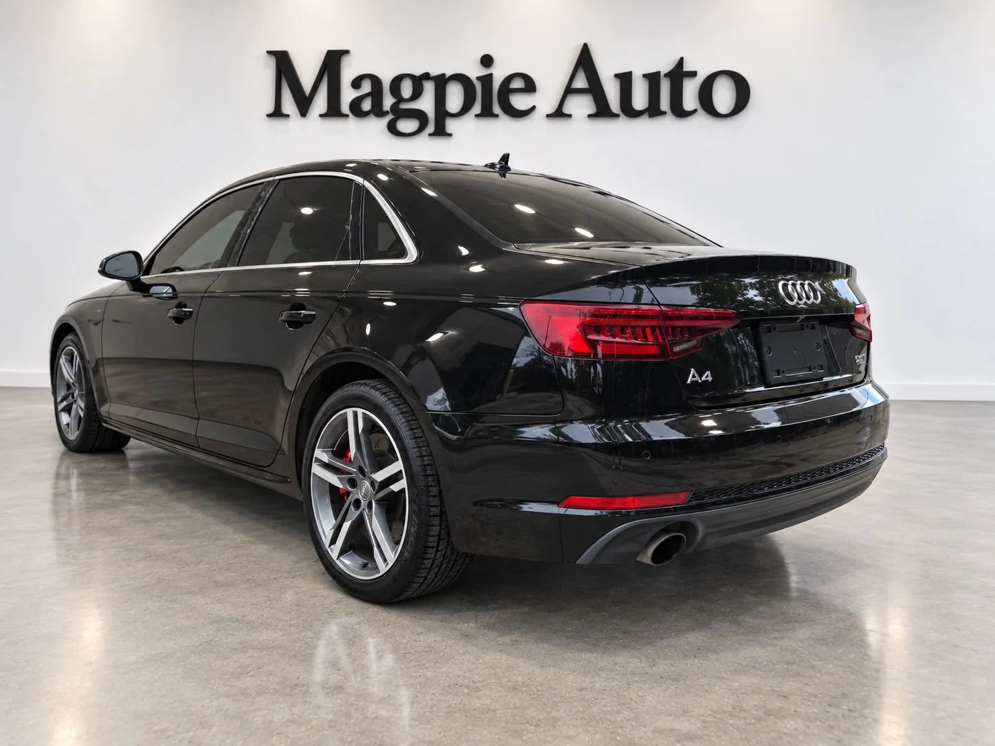 Used 2018 Audi A4 2.0T Premium Plus w/ Premium Plus Package AWD/4WD image 6