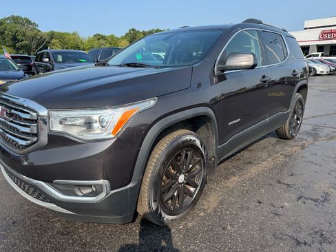 Used 2018 GMC Acadia SLT AWD/4WD image 9