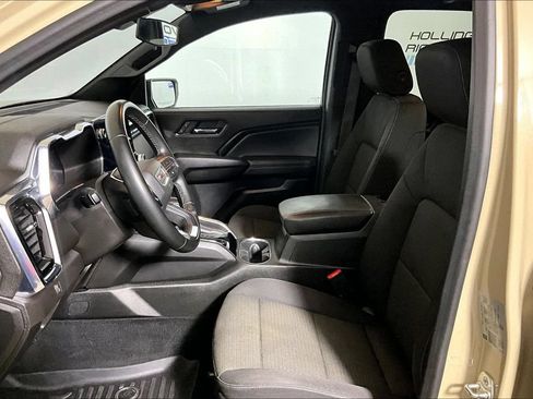 Used 2024 GMC Canyon Elevation w/ Trailering Package RWD image 20