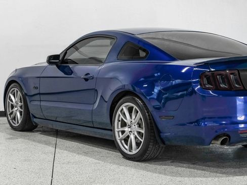 Used 2013 Ford Mustang GT Premium w/ Brembo Brake Pkg image 12