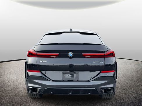 Used 2024 BMW X6 xDrive40i w/ Executive Package image 4