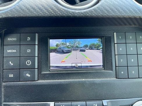 Used 2019 Ford Mustang Convertible RWD image 11