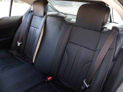 Used 2011 Lexus GS 450h image 11