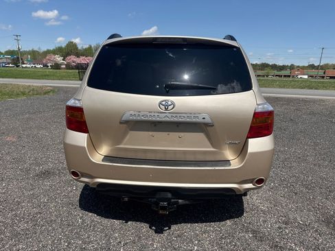 Used 2010 Toyota Highlander SE image 9