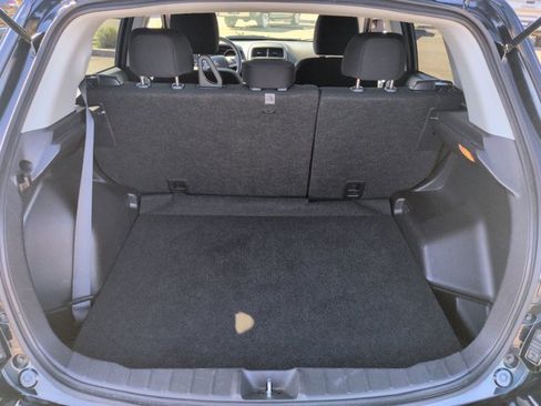 Used 2025 Mitsubishi Outlander Sport S image 6