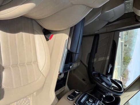 Used 2016 Mercedes-Benz GL 450 4MATIC image 31