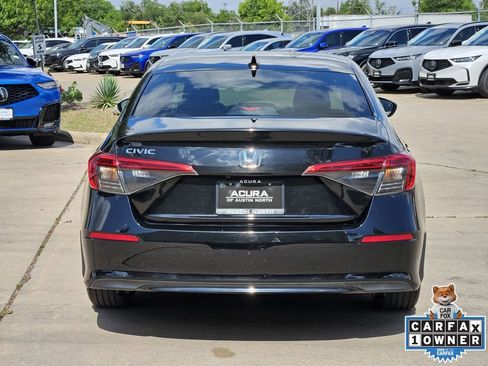Used 2023 Honda Civic EX image 7