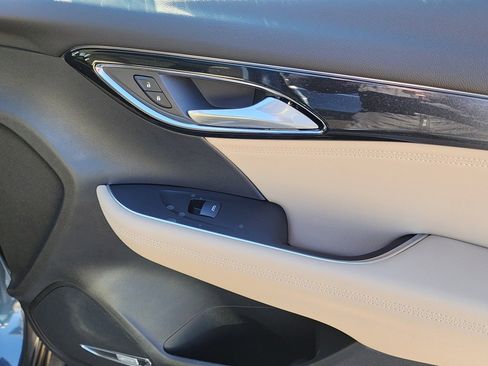 New 2026 Buick Envision Preferred image 39