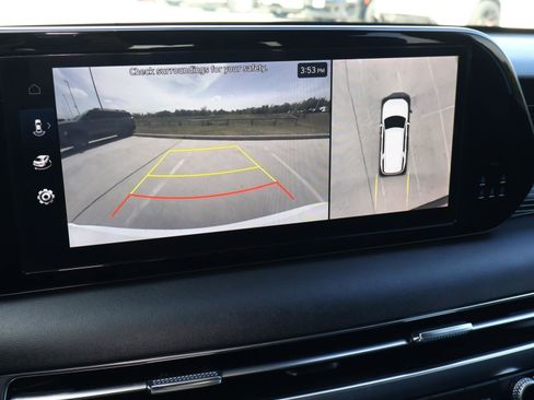 Used 2023 Hyundai Palisade Calligraphy image 28