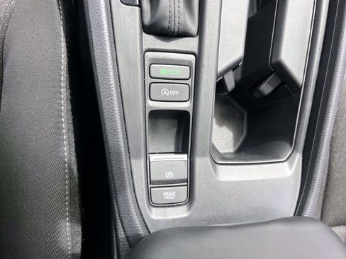 Used 2025 Honda Accord SE image 29