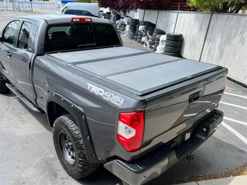 Used 2018 Toyota Tundra SR5 w/ TRD Off Road Package image 6