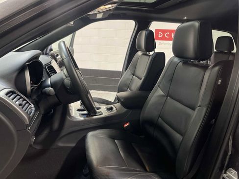 Used 2019 Jeep Grand Cherokee Limited AWD/4WD image 11