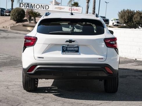 New 2026 Chevrolet Trax RS w/ Driver Confidence Package image 43