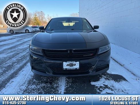 Used 2022 Dodge Charger SXT w/ Leather Interior Group image 8