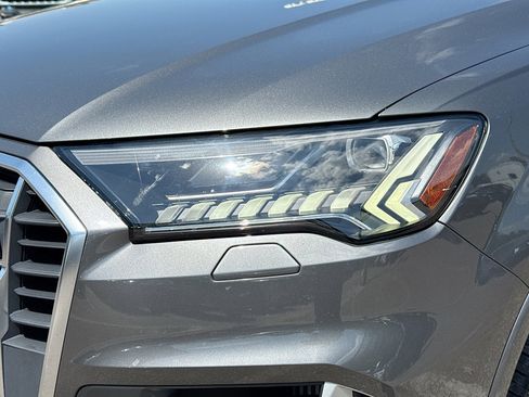 Used 2021 Audi Q7 3.0T Prestige w/ Prestige Package image 9