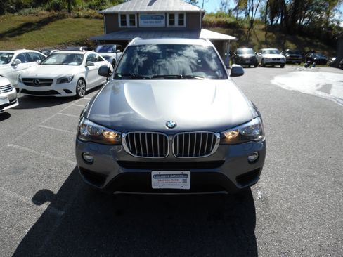Used 2016 BMW X3 xDrive28i image 8