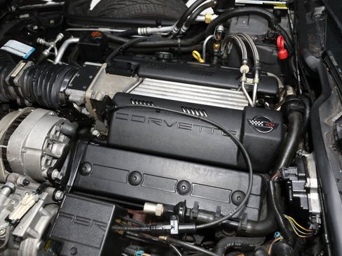 Used 1996 Chevrolet Corvette Coupe RWD image 71