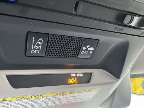 Used 2023 Subaru Impreza Premium image 43