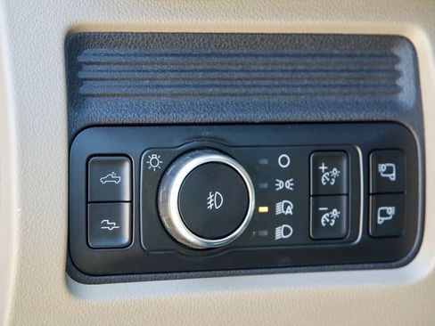 Used 2026 Ford F450 Platinum w/ Platinum Plus Package AWD/4WD image 29
