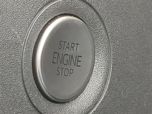 Used 2023 Volkswagen ID.4 Pro S image 27