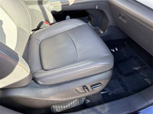 Used 2022 Toyota Sienna XSE image 10