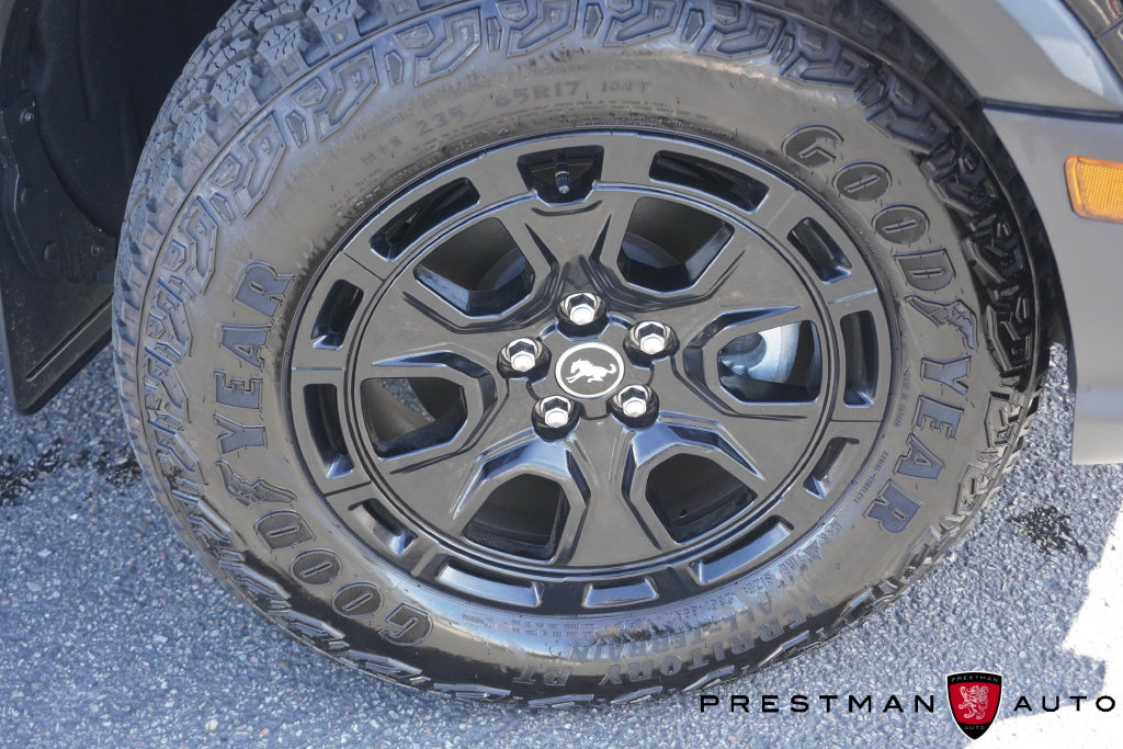 Used 2025 Ford Bronco Sport Badlands w/ Sasquatch Badlands Package AWD/4WD image 13