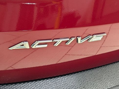 Used 2023 Ford Escape Active image 34