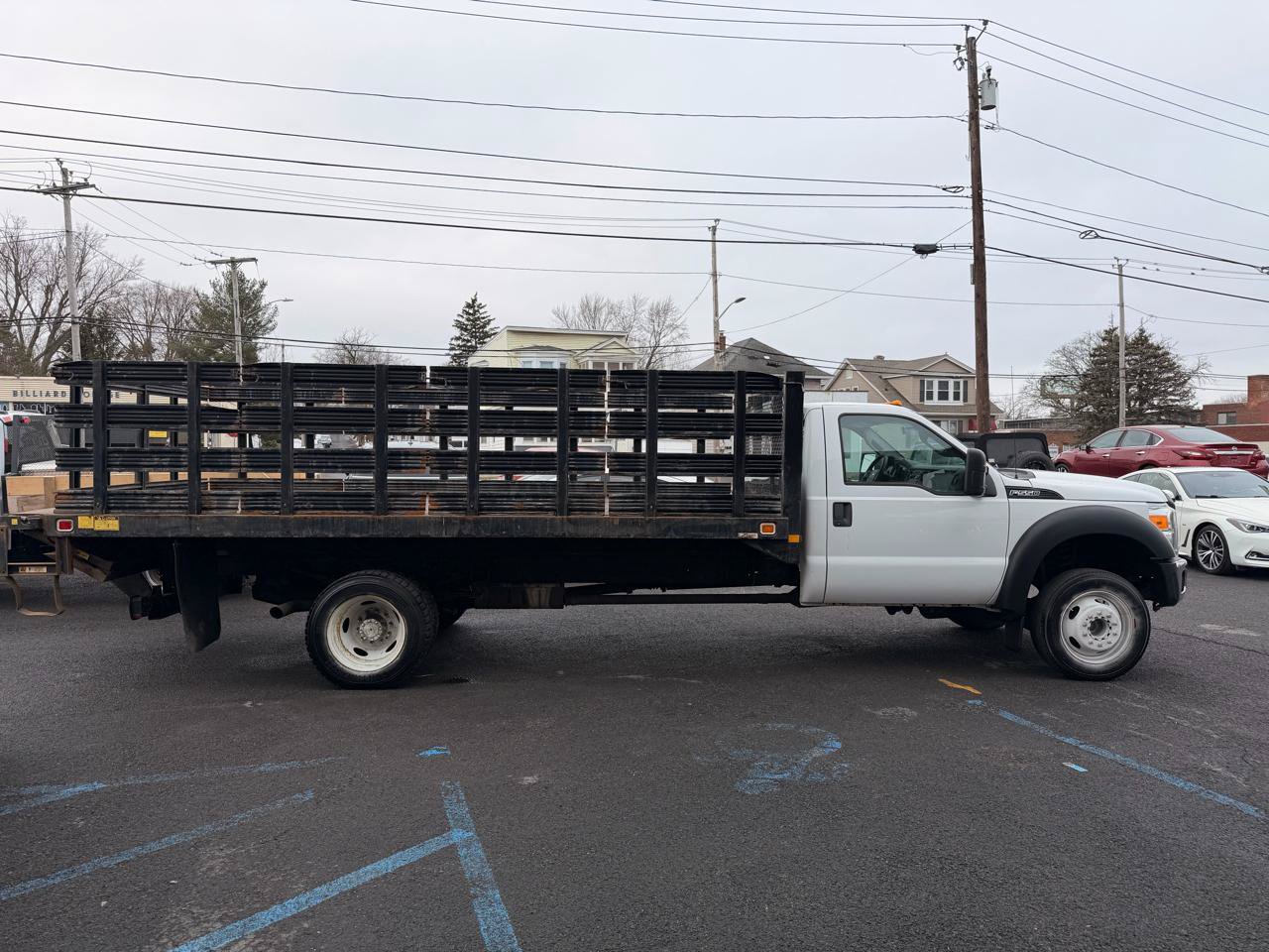 Used 2016 Ford F550 2WD Regular Cab Super Duty image 4