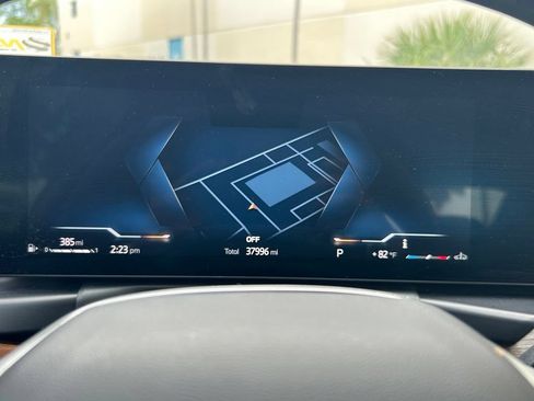 Used 2025 BMW 330i Sedan RWD image 19