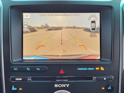 Used 2017 Ford Explorer Limited w/ Equipment Group 301A image 18