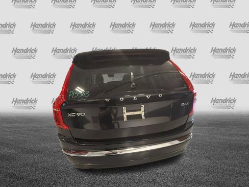 Used 2025 Volvo XC90 B6 Plus AWD/4WD image 9