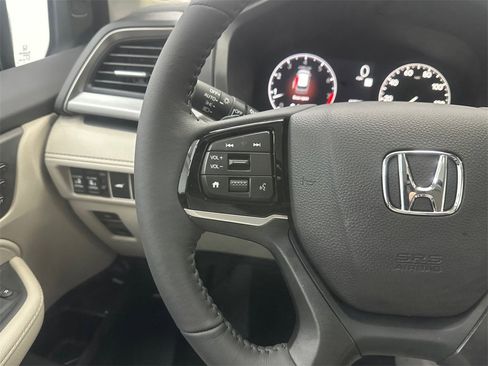 Used 2026 Honda Odyssey EX-L image 28