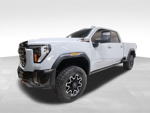 Used 2024 GMC Sierra 2500 AT4X AWD/4WD image 8
