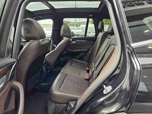 Used 2018 BMW X3 xDrive30i w/ Convenience Package image 10