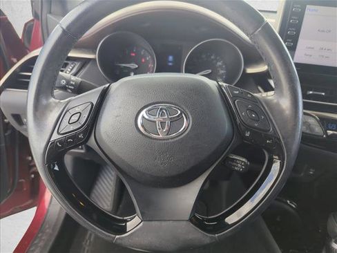 Used 2019 Toyota C-HR Limited image 15