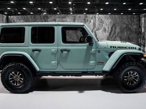 Used 2024 Jeep Wrangler Unlimited Rubicon 392 image 26