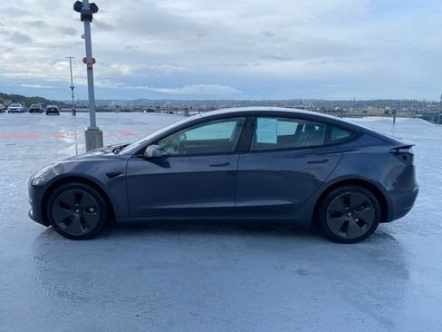 Used 2023 Tesla Model 3 Long Range AWD/4WD image 5