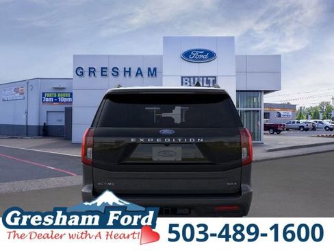 New 2026 Ford Expedition Max Active image 5