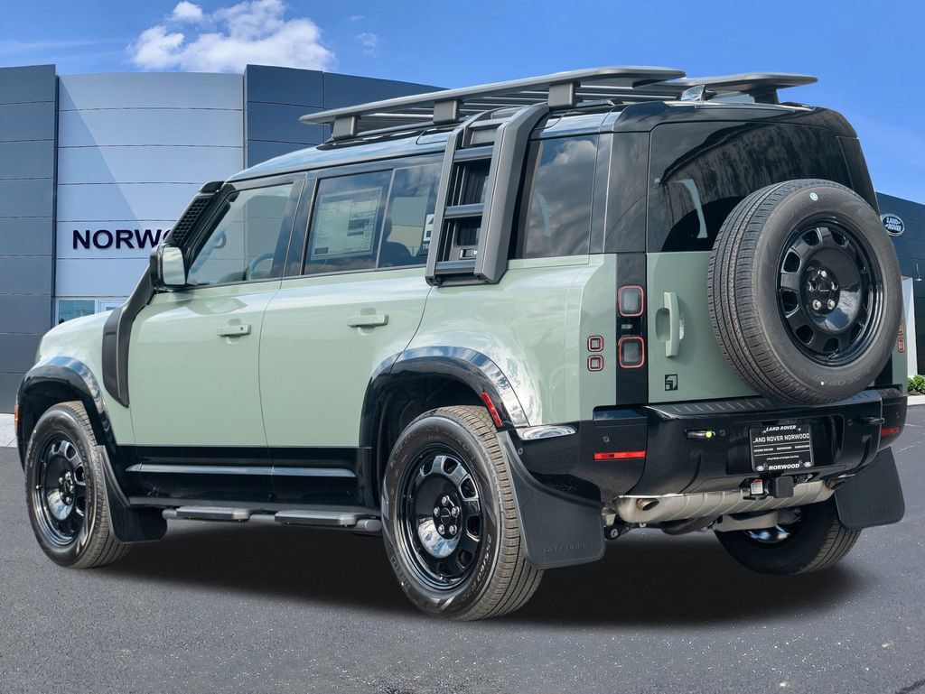 New 2026 Land Rover Defender 110 AWD/4WD image 6