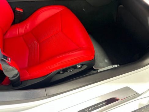 Used 2021 Chevrolet Corvette Stingray 2LT w/ Chrome Exterior Badge Package image 24